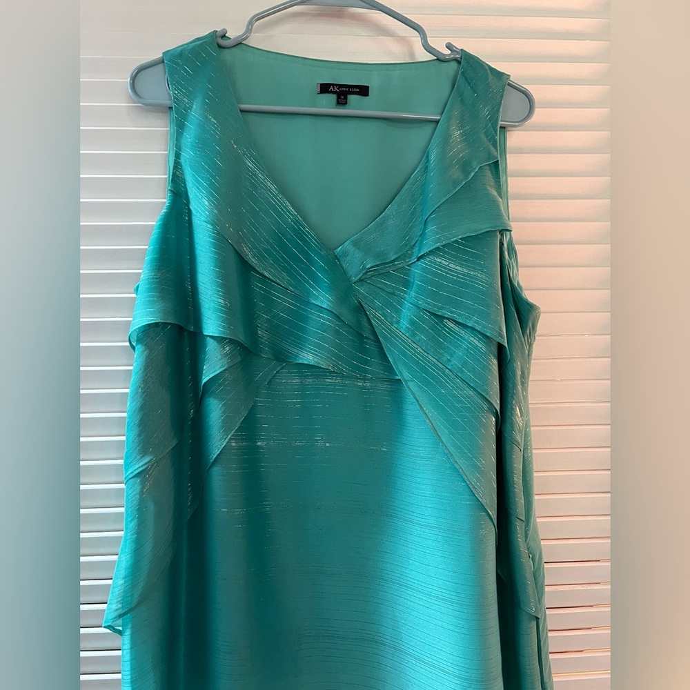 Anne Klein Ruffled Sleeveless Dress Blouse in Aqua with Sparkles!